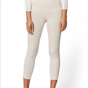 High-Waisted Pull-On Ankle Pant - Tan